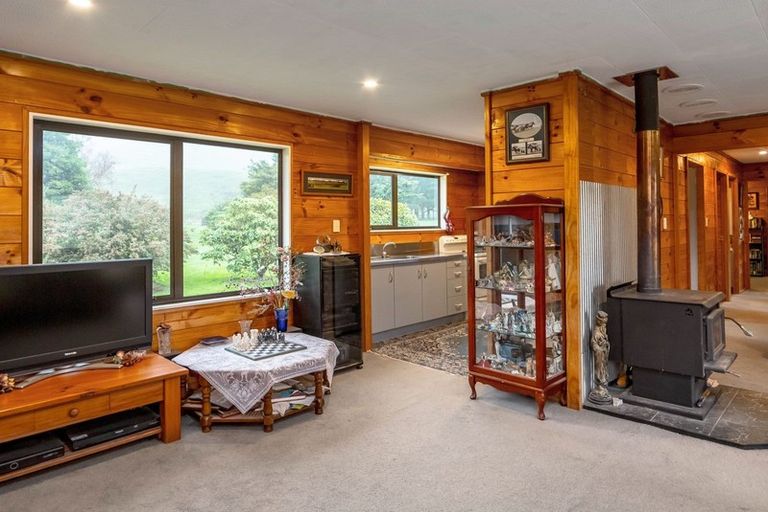 Photo of property in 400 Mikimiki Road, Mikimiki, Masterton, 5881