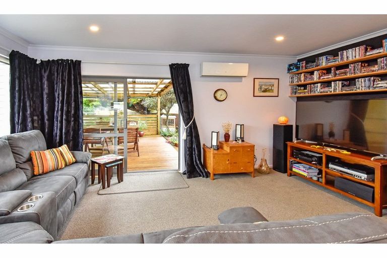 Photo of property in 14 Cordyline Road, Port Waikato, Tuakau, 2695