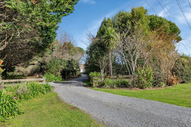 Photo of property in 86 Main Road, Kauri, Kamo, 0185