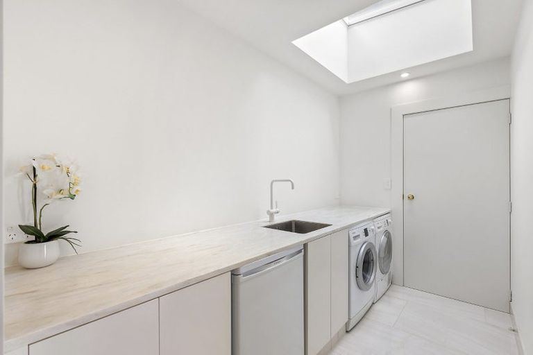 Photo of property in 9 Shirley Road, Grey Lynn, Auckland, 1021