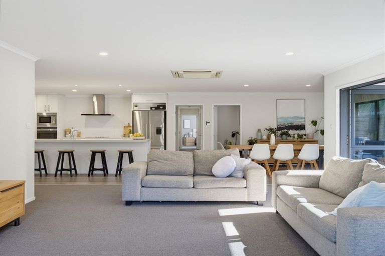 Photo of property in 45 Sereno Vista, Bellevue, Tauranga, 3110