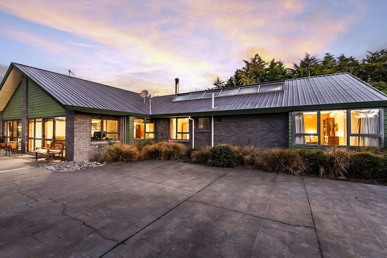 Photo of property in 39 Dawn Place, Kirwee, Darfield, 7571