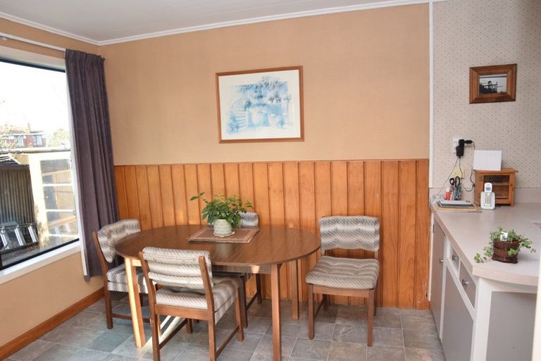 Photo of property in 30 Wicklow Street, Clifton, Invercargill, 9812