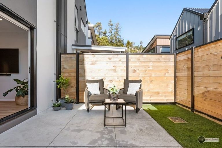 Photo of property in 3 Reid Lane, Wallaceville, Upper Hutt, 5018