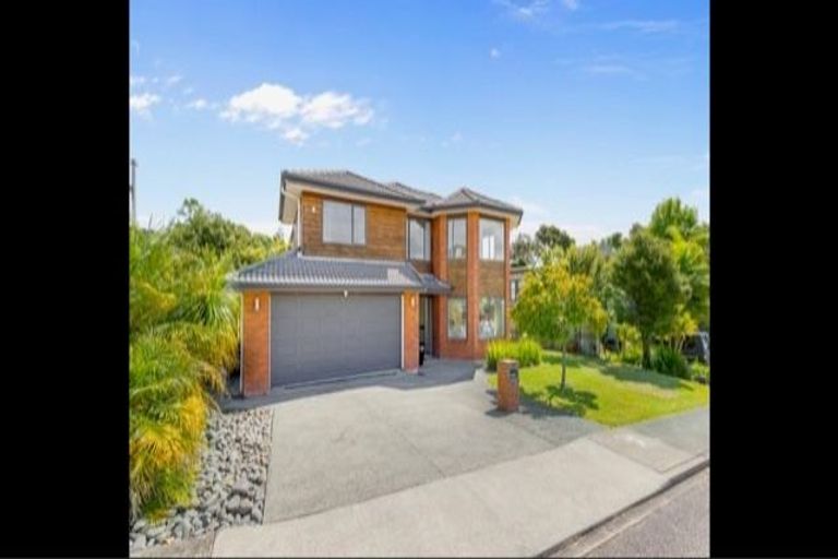 Photo of property in 46 Newbury Place, Schnapper Rock, Auckland, 0632