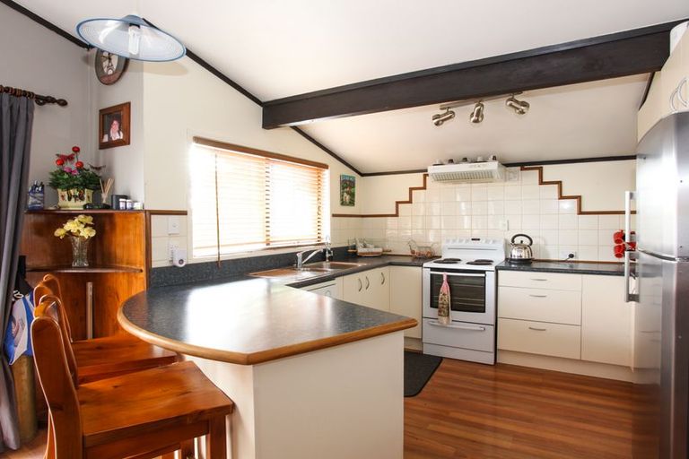 Photo of property in 15 Blomfield Street, Nawton, Hamilton, 3200