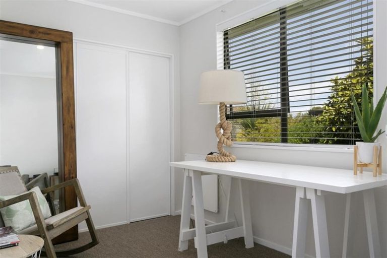 Photo of property in 84 Hyde Avenue, Richmond Heights, Taupo, 3330