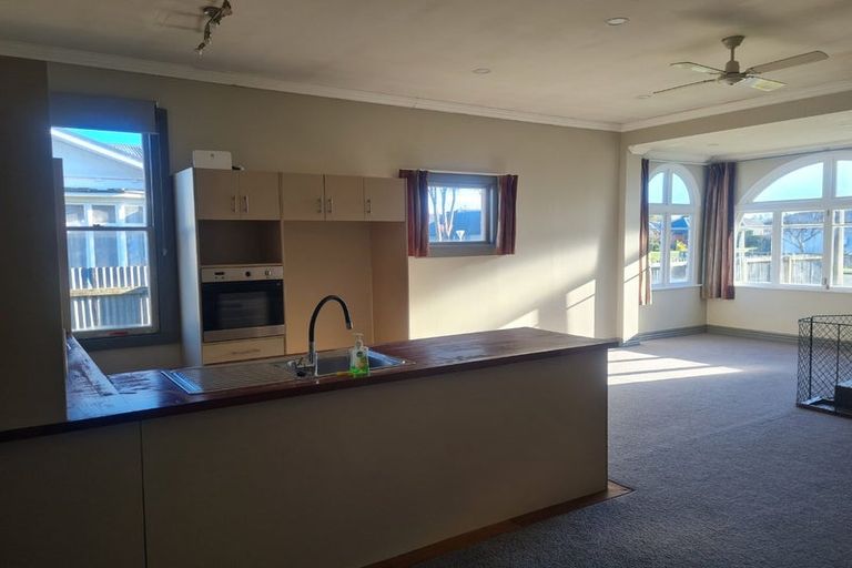 Photo of property in 9 Prince Street, Winton, 9720