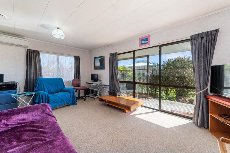 Photo of property in 6 Whyte Place, Ngongotaha, Rotorua, 3010