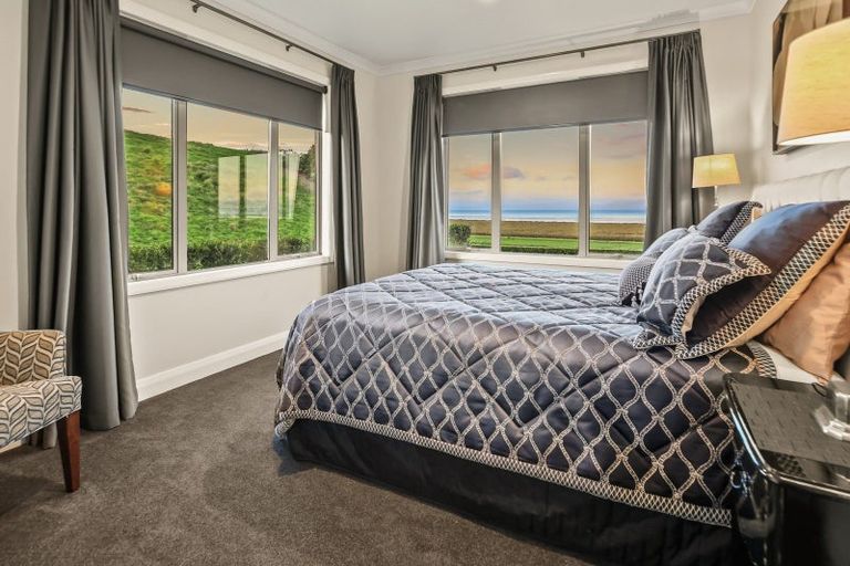 Photo of property in 766a Back Miranda Road, Pukorokoro / Miranda, Thames, 3576