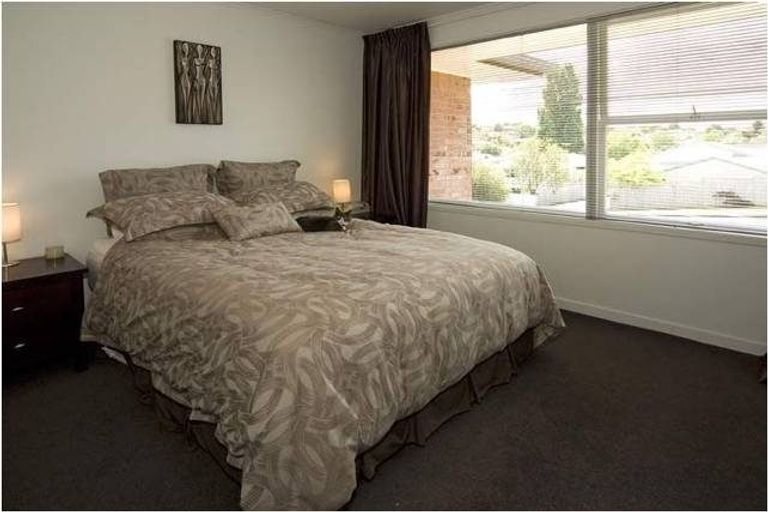 Photo of property in 2/48 Gordon Avenue, Milford, Auckland, 0620