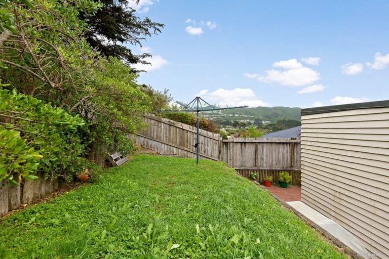 Photo of property in 39 Fraser Avenue, Johnsonville, Wellington, 6037