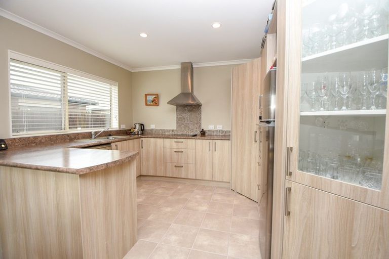 Photo of property in Villa Estate, 22/55 Armstrong Avenue, Carterton, 5713