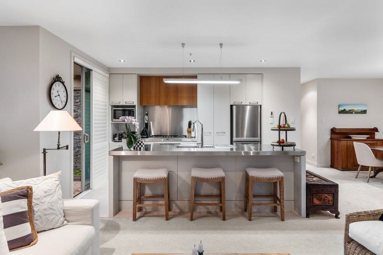 Photo of property in 7 Little Compton Mews, Snells Beach, 0920