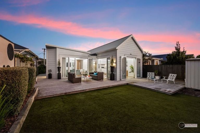 Photo of property in 35 Buick Street, Petone, Lower Hutt, 5012