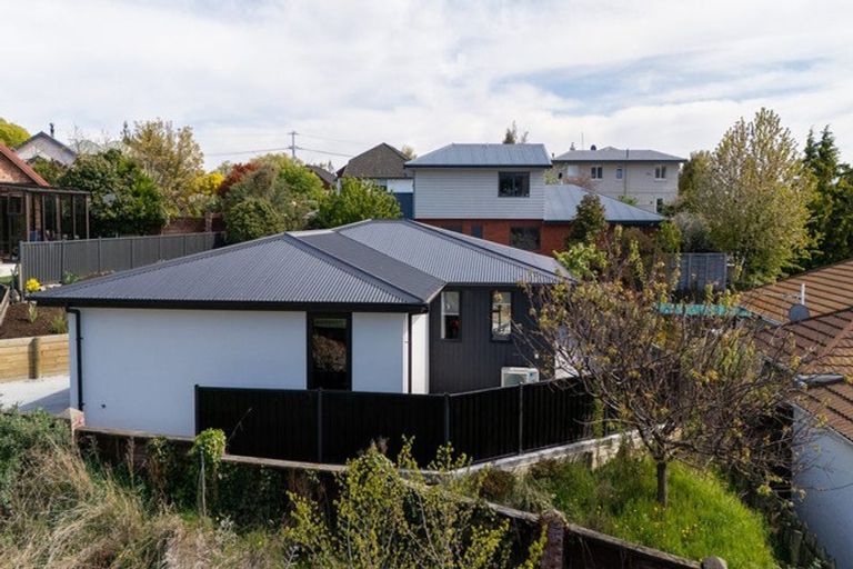 Photo of property in 2c Craig Place, Bridge Hill, Alexandra, 9320