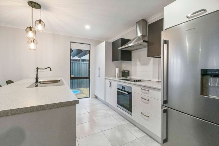 Photo of property in 6 Blacklock Road, Pyes Pa, Tauranga, 3112