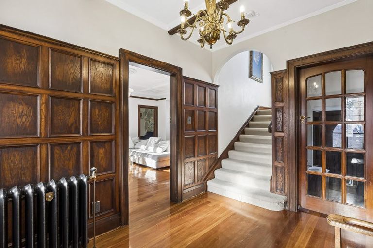 Photo of property in 27 Sandringham Street, Saint Clair, Dunedin, 9012