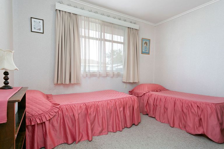 Photo of property in 11 Frame Street, Leamington, Cambridge, 3432