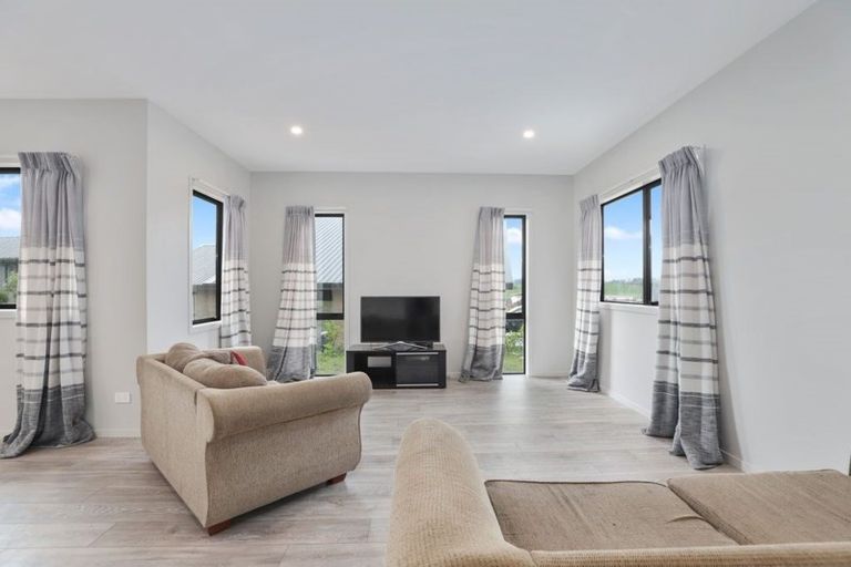 Photo of property in 1 Matau Close, Te Kauwhata, 3710