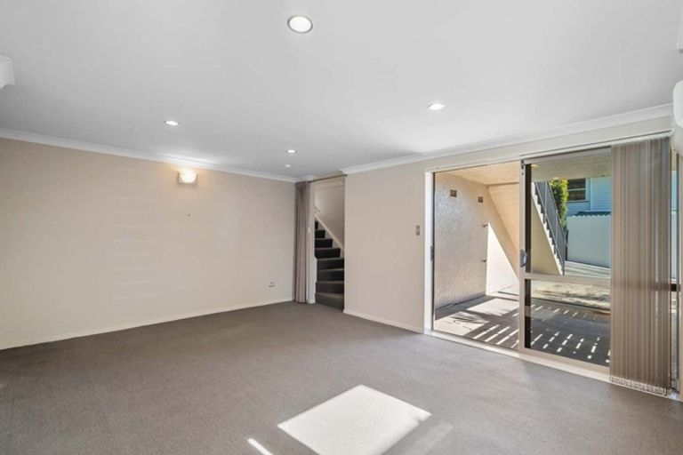 Photo of property in 31 Princess Road, Bellevue, Tauranga, 3110