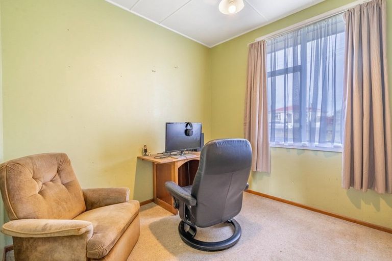 Photo of property in 63 Broughton Street, Gore, 9710