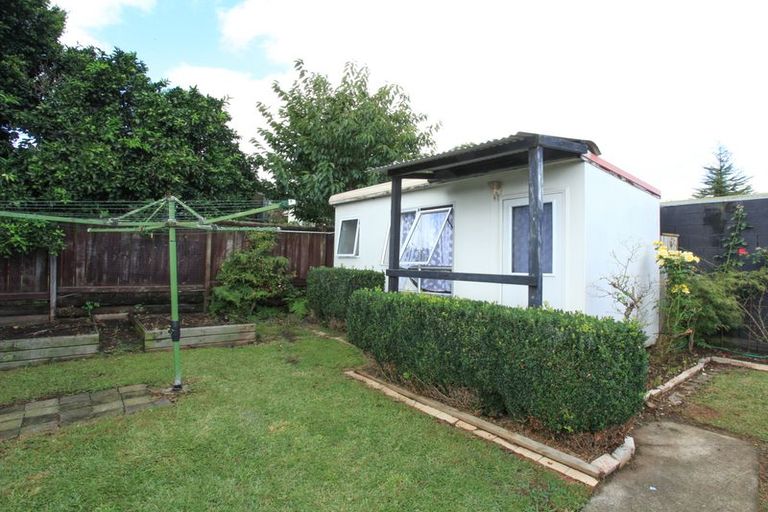 Photo of property in 15 Blomfield Street, Nawton, Hamilton, 3200