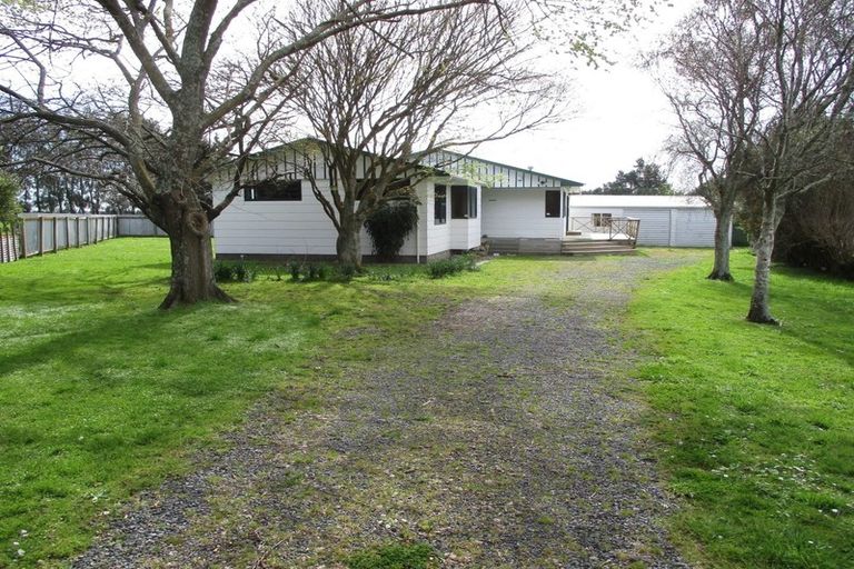 Photo of property in 312 Arapaepae Road South, Levin, 5571