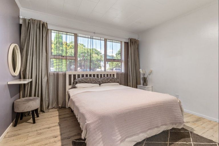 Photo of property in 3 Guildford Street, Levin, 5510