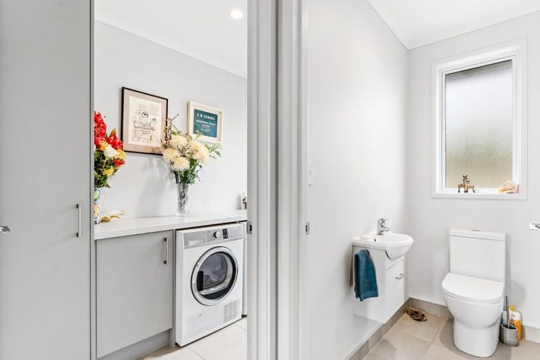 Photo of property in 16 Discovery Drive, Gulf Harbour, Whangaparaoa, 0930