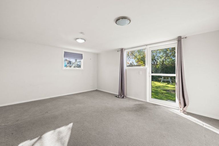 Photo of property in 243 Edgeware Road, Edgeware, Christchurch, 8013