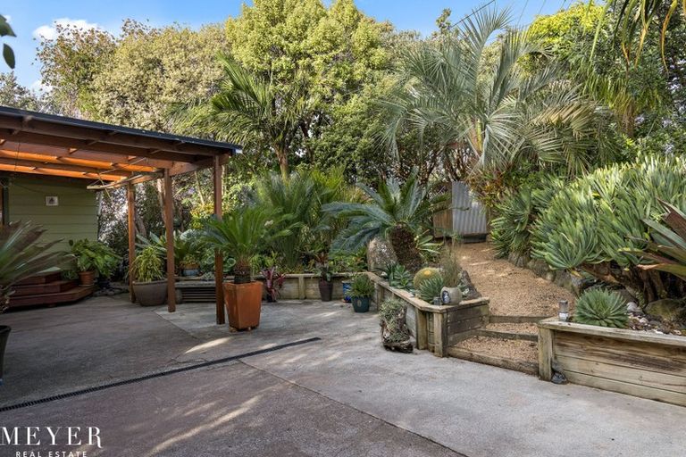 Photo of property in 439 Mahurangi East Road, Snells Beach, 0920