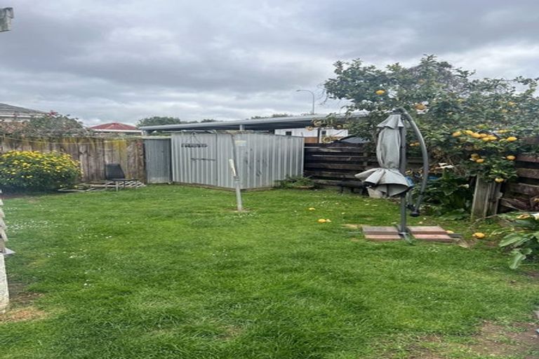 Photo of property in 2/164 Rangitoto Road, Papatoetoe, Auckland, 2025
