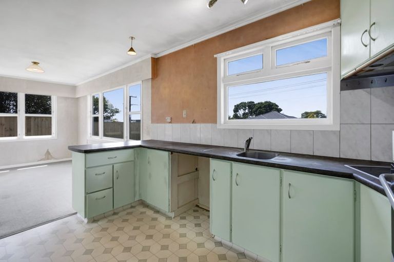 Photo of property in 21 Nugent Street, Bell Block, New Plymouth, 4312