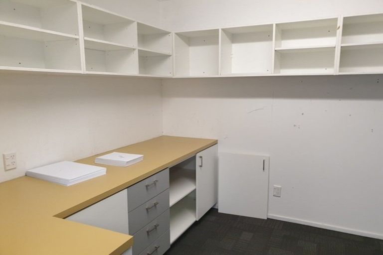 Photo of property in Molesworth House, 9/101a Molesworth Street, Thorndon, Wellington, 6011