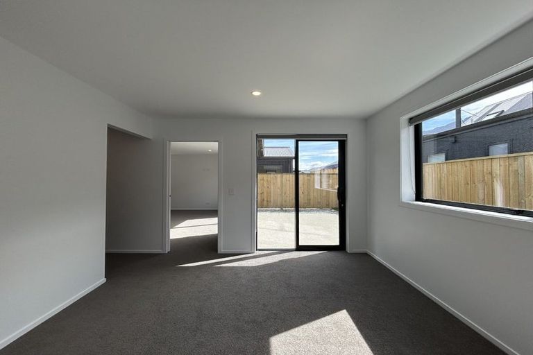 Photo of property in 5 Shoveler Road, Jacks Point, 9371