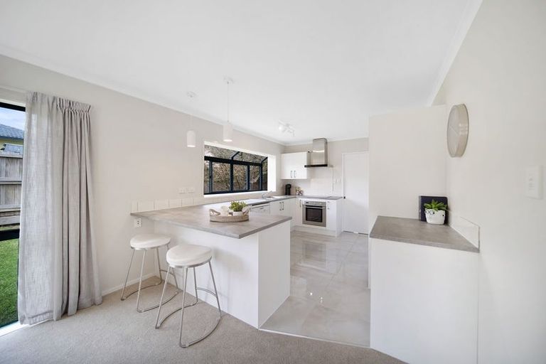 Photo of property in 16 Eastland Road, Flat Bush, Auckland, 2019