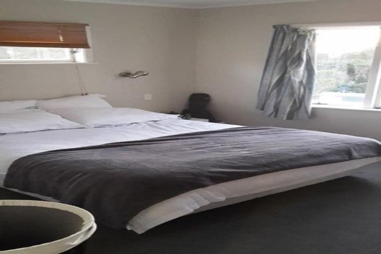 Photo of property in 22 Willow Avenue, Birkenhead, Auckland, 0626