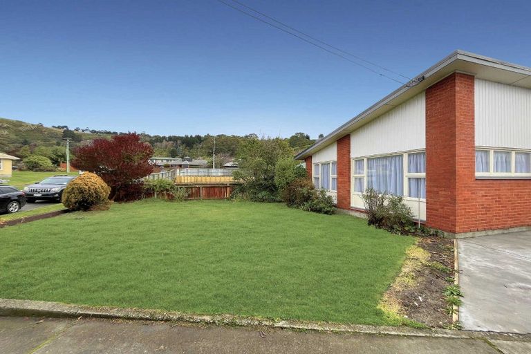 Photo of property in 3 Lucienne Place, Hillsborough, Christchurch, 8022