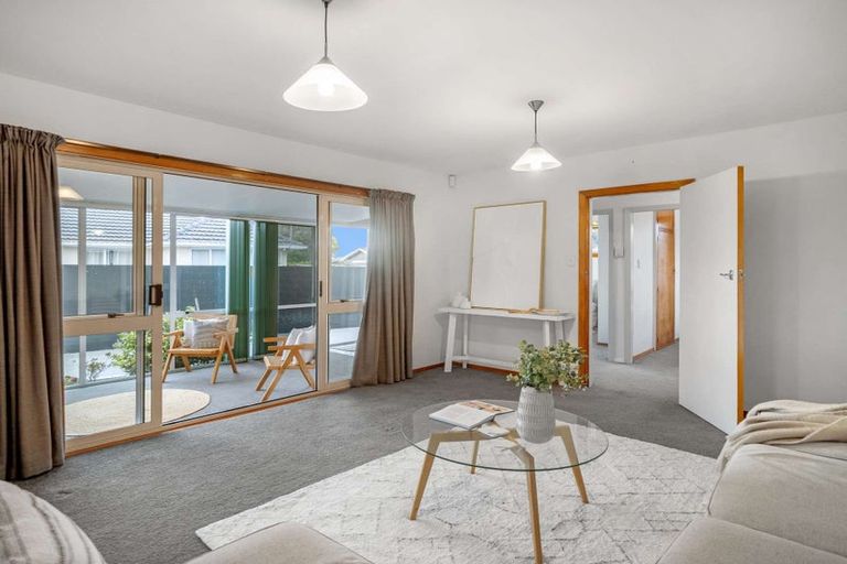 Photo of property in 7 Wolsey Place, Hillmorton, Christchurch, 8025