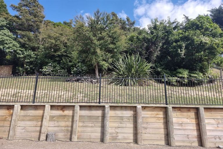 Photo of property in 37a Wairau Road, Picton, 7220