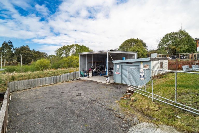 Photo of property in 26 Waldron Crescent, Green Island, Dunedin, 9018