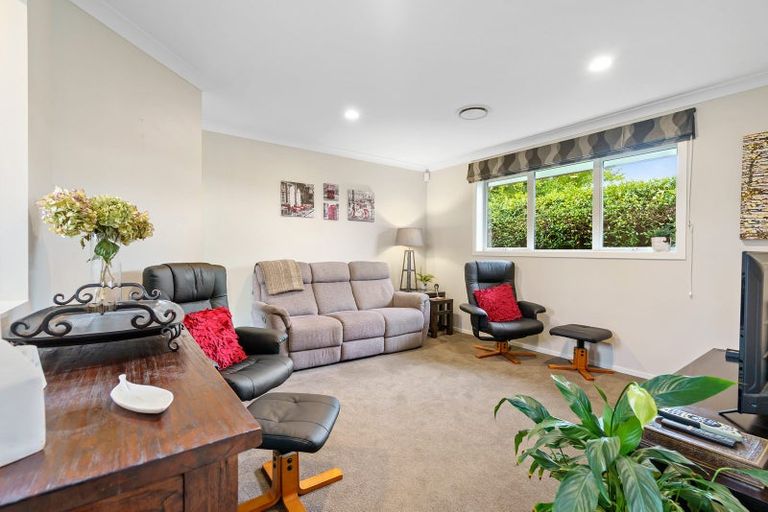 Photo of property in 23 Lilac Close, Cambridge, 3434