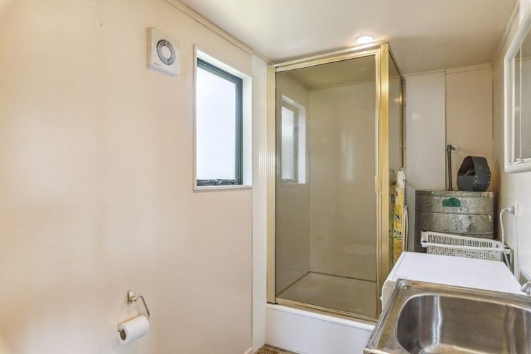 Photo of property in 29 Tuiti Street, Hokio Beach, Levin, 5571