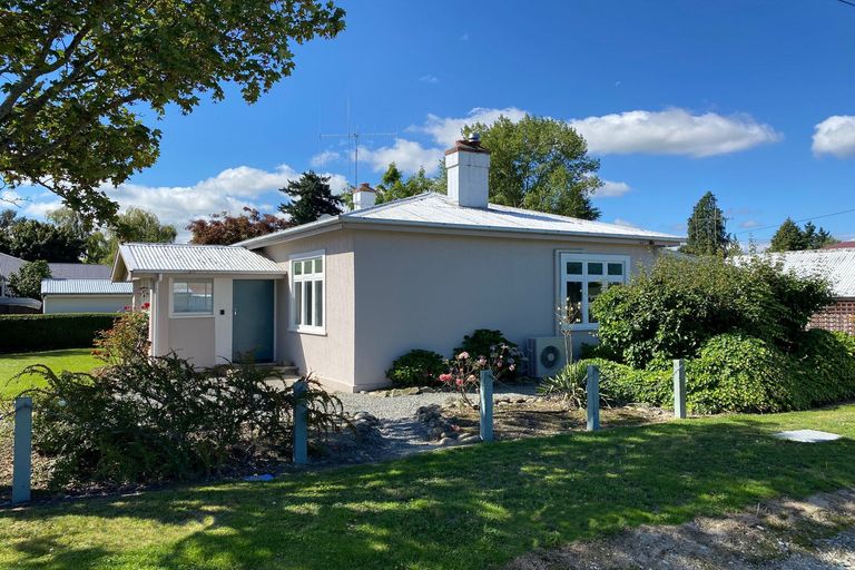 Photo of property in 1 Argyll Street, Fairlie, 7925