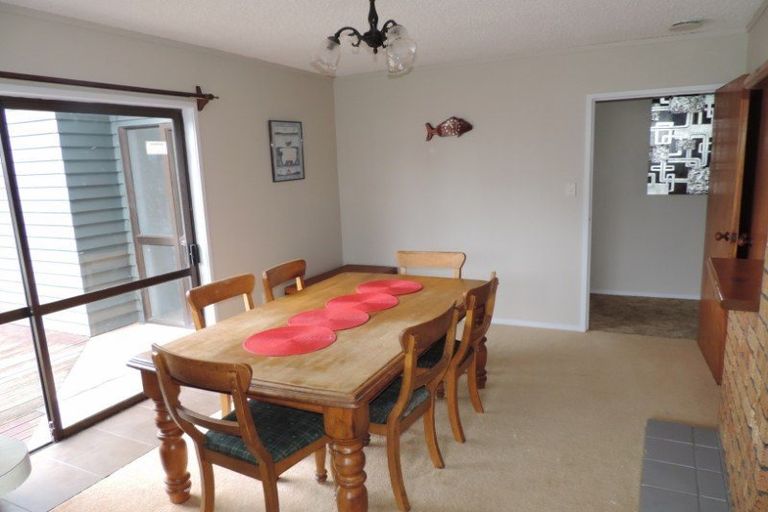 Photo of property in 169 Hakanoa Street, Huntly, 3700