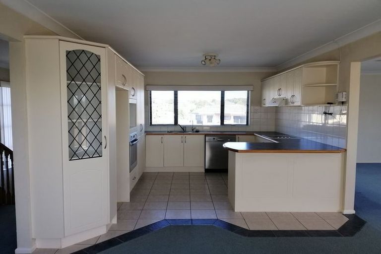 Photo of property in 59 Ransom Smyth Drive, Goodwood Heights, Auckland, 2105