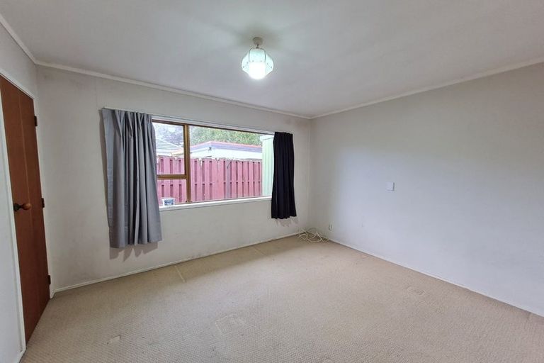 Photo of property in 1/2 Waterloo Road, Milford, Auckland, 0620