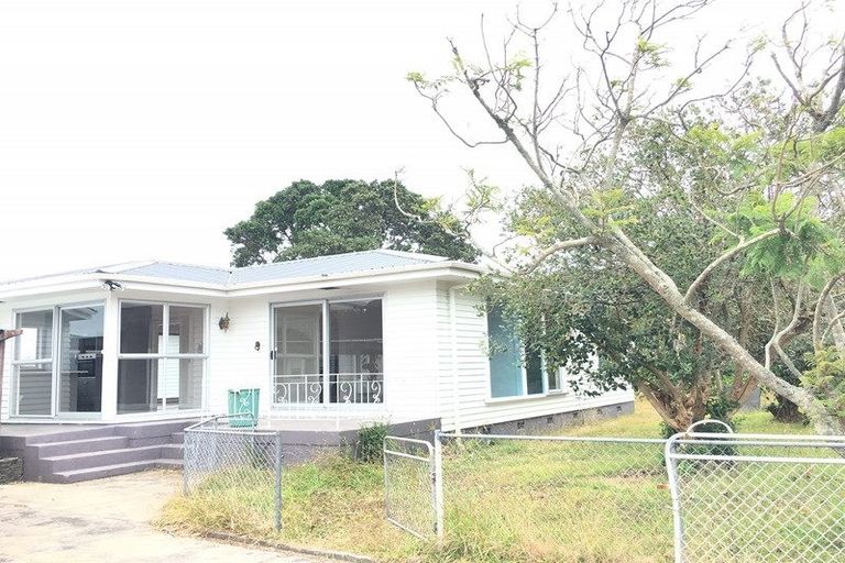 Photo of property in 26 Waimana Avenue, Northcote Point, Auckland, 0627