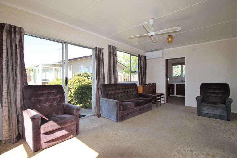 Photo of property in 2/4 Simmonds Street, Alexandra, 9320